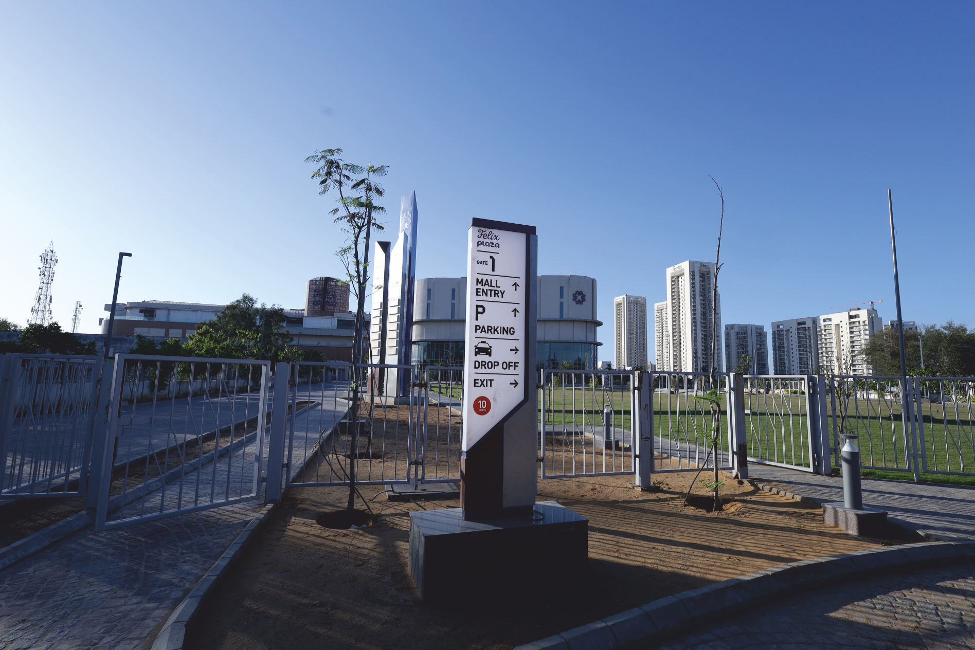 felix plaza mall Project Work