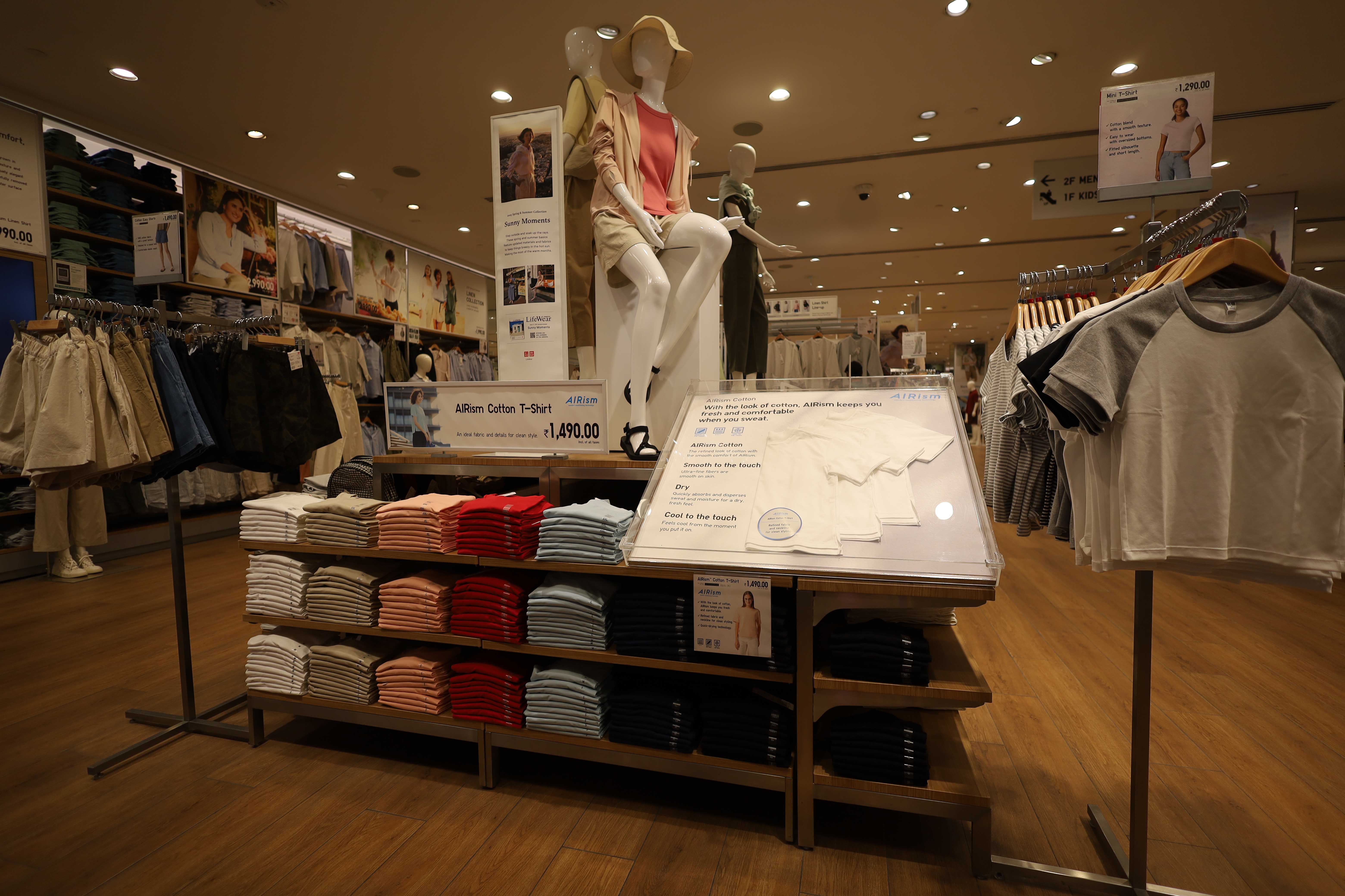 uniqlo Project Work